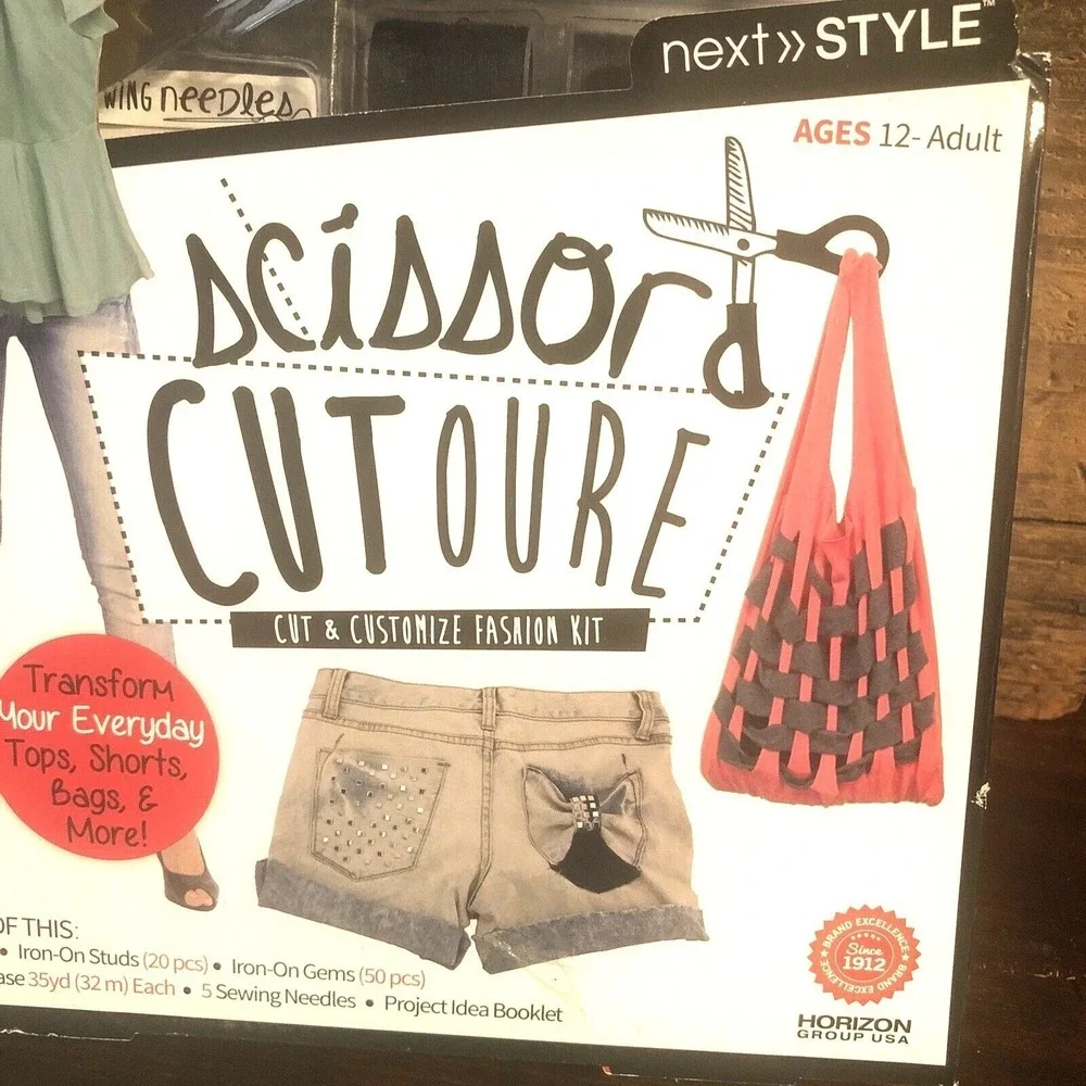 Customize‎ Fashion Kit Scissor Cutoure Cut Scissors Studs Gems Sewing Needles